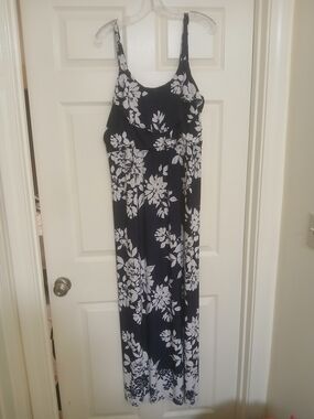 Three Hearts Navy and White Floral Maxi Dress